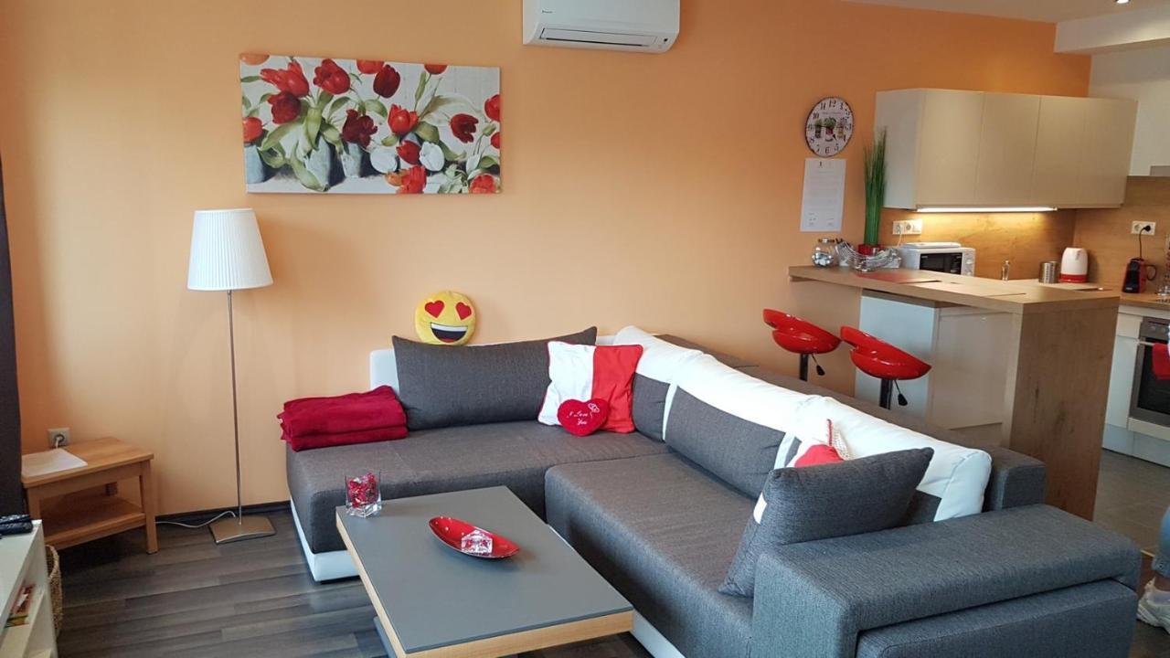 Zafir Sziget Apartman Sárvár Exteriér fotografie