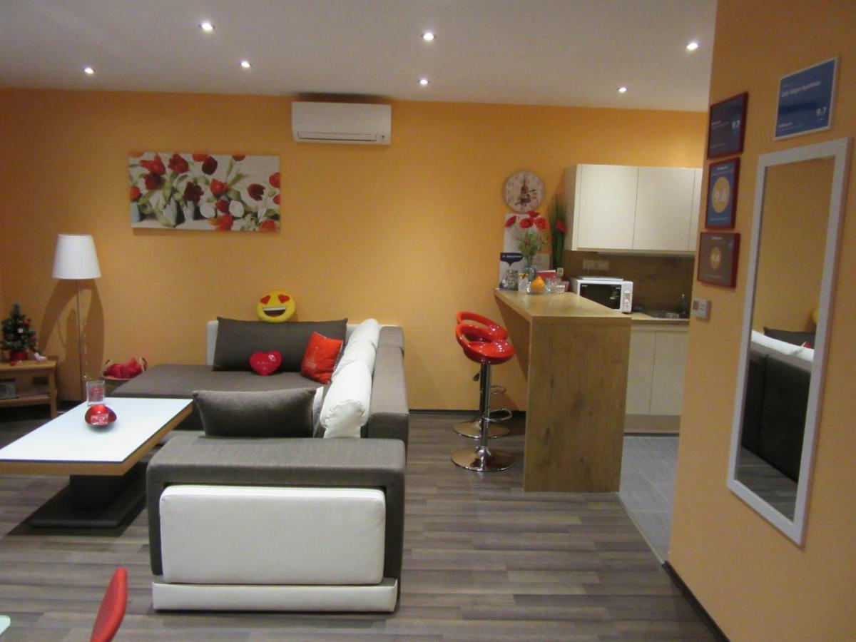 Zafir Sziget Apartman Sárvár Exteriér fotografie