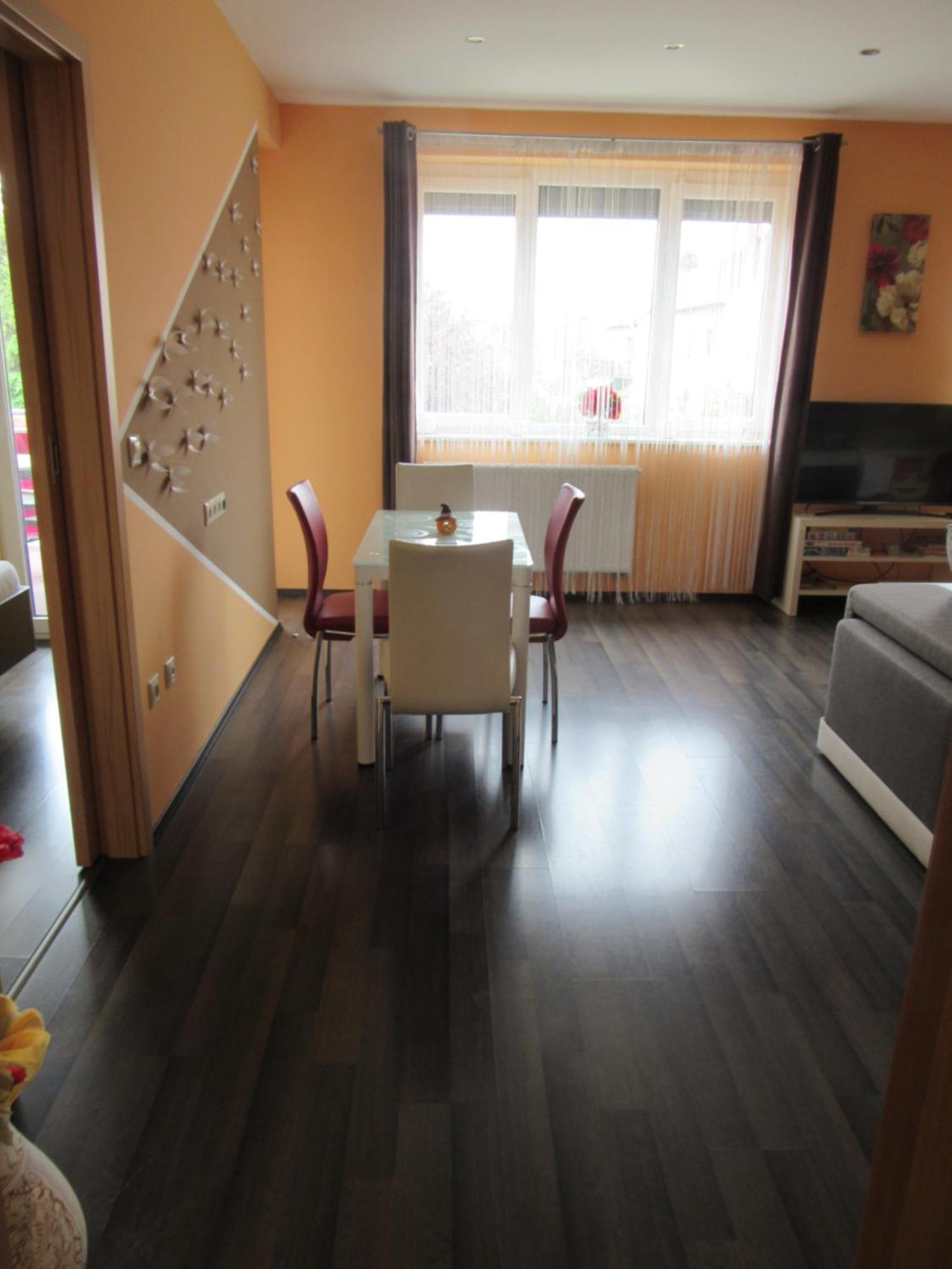 Zafir Sziget Apartman Sárvár Exteriér fotografie
