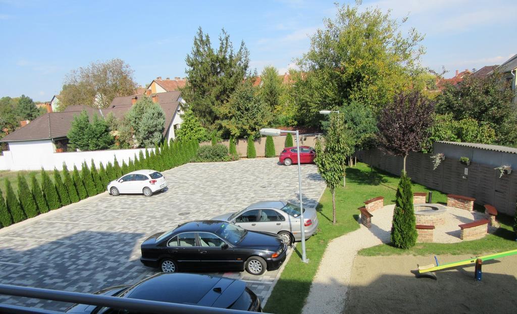Zafir Sziget Apartman Sárvár Exteriér fotografie