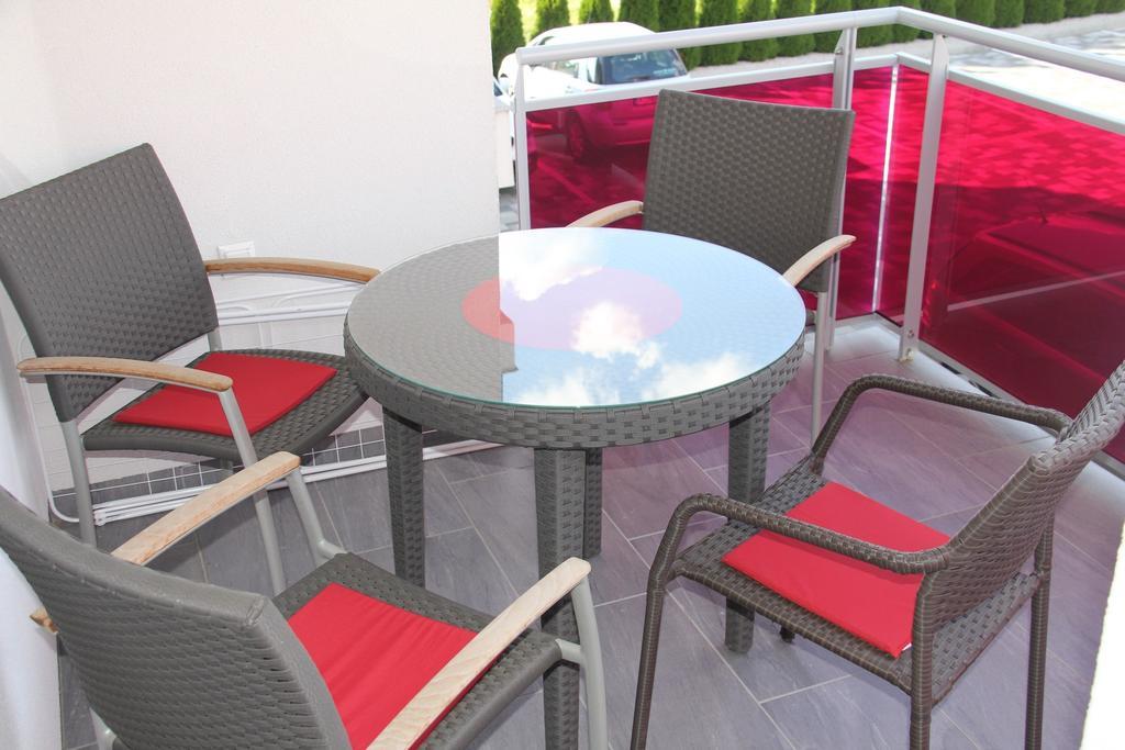 Zafir Sziget Apartman Sárvár Exteriér fotografie